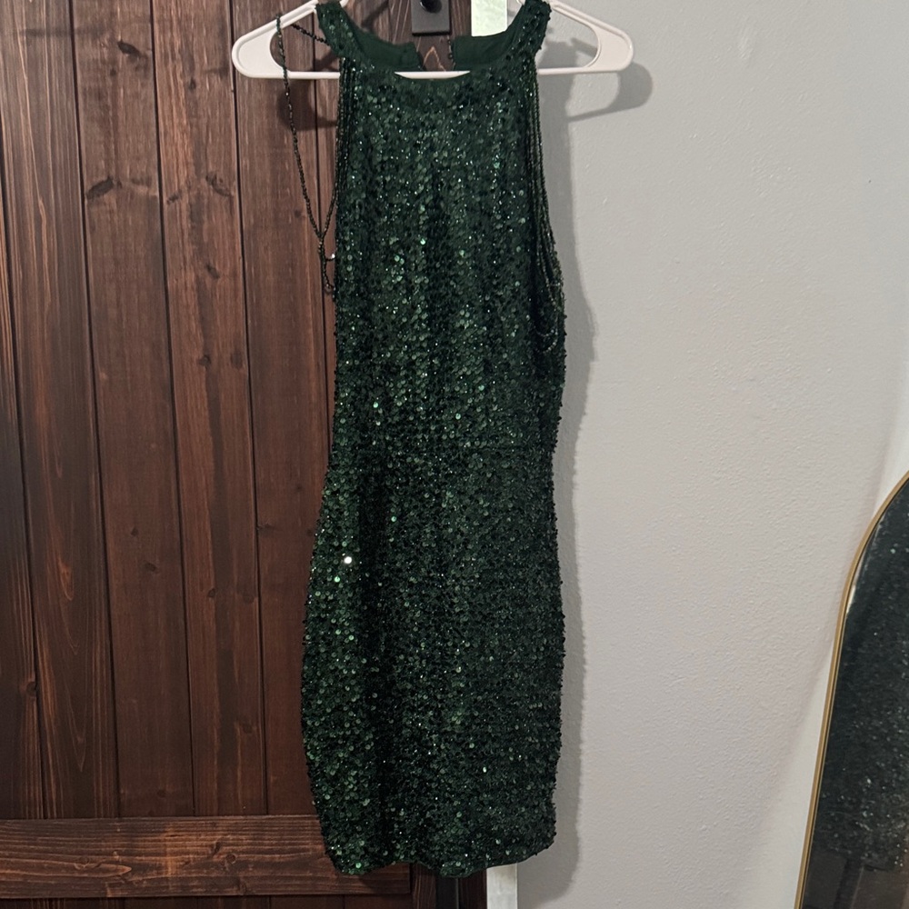 Elegant Green Sequin Dress